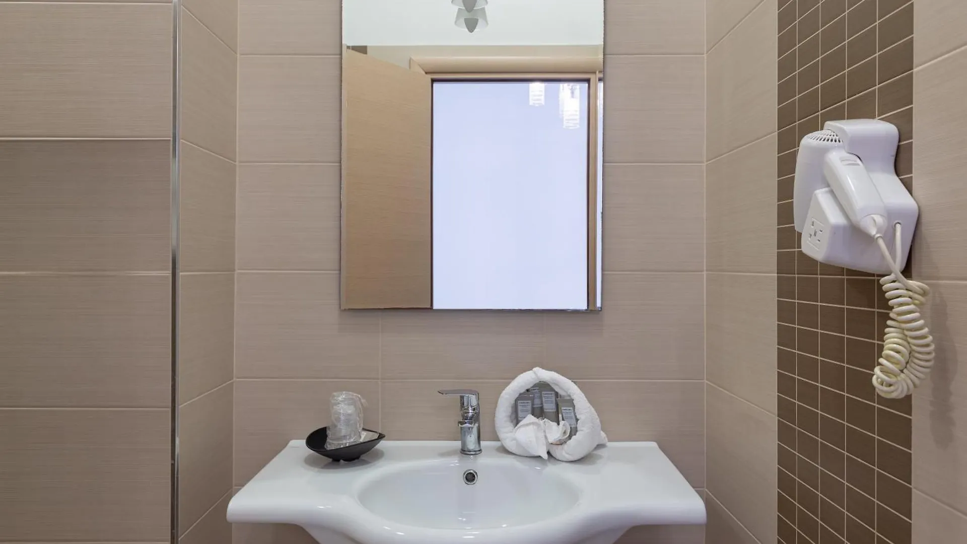 Divino Hotel Trapani 3*,